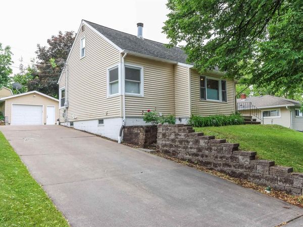 807 NINA AVENUE, Wausau, WI 54403