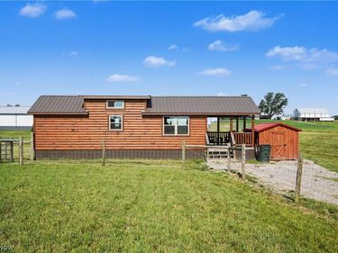 1269 Manchester Avenue NW, Massillon, OH 44647