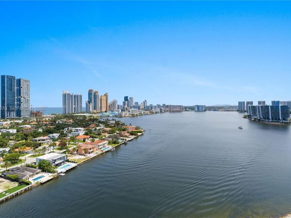 19195 NE 36th Ct , Unit 2410, Aventura, FL 33180
