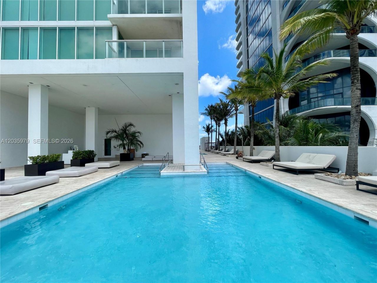 1040 Biscayne Blvd , Unit 1105, Miami, FL 33132 Photo
