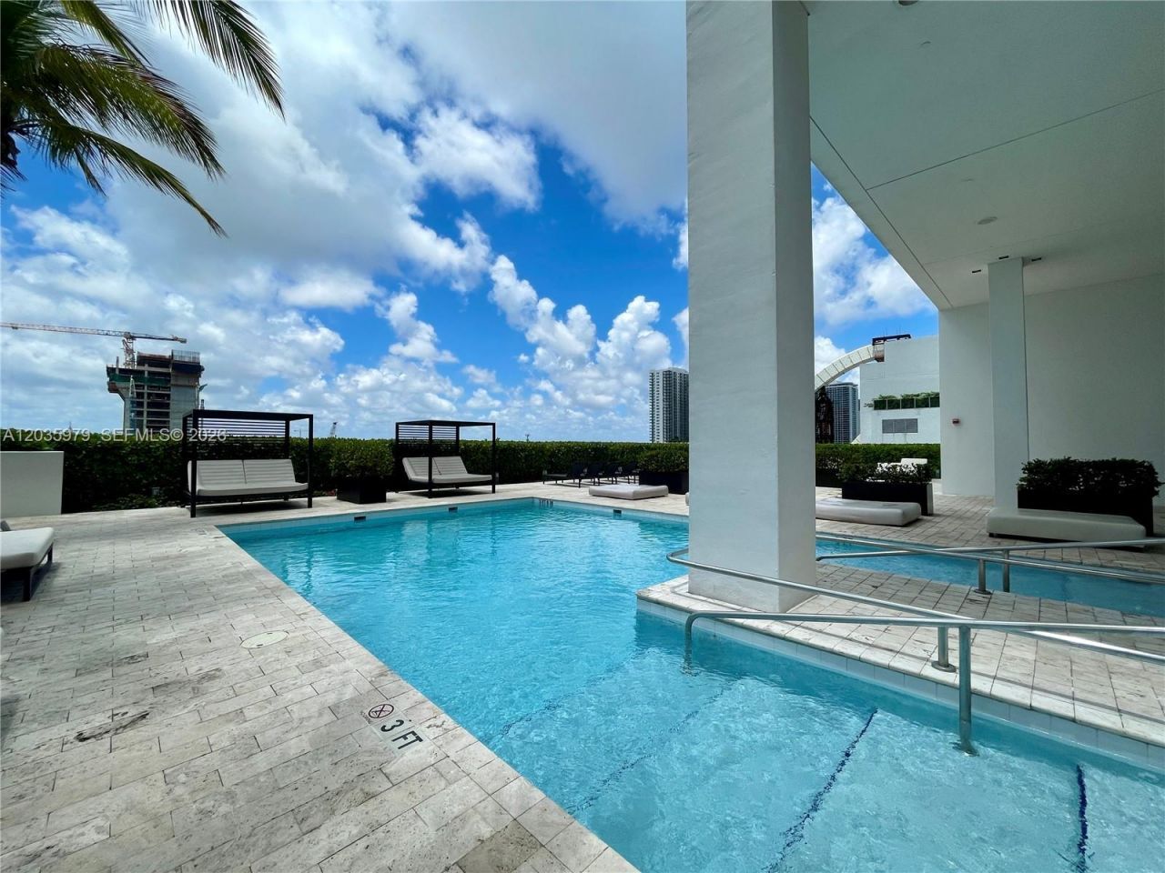 1040 Biscayne Blvd , Unit 1105, Miami, FL 33132 Photo