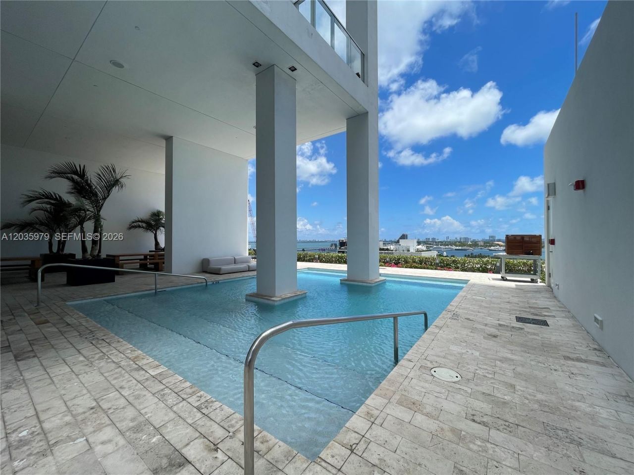 1040 Biscayne Blvd , Unit 1105, Miami, FL 33132 Photo