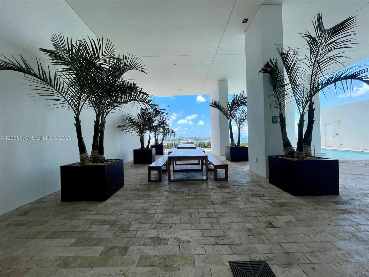 1040 Biscayne Blvd , Unit 1105, Miami, FL 33132 Photo