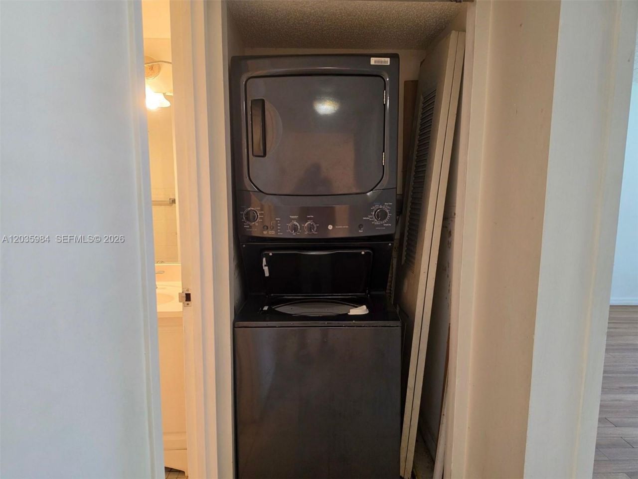 5981 Washington St, Unit 210, Hollywood, FL 33023 Photo