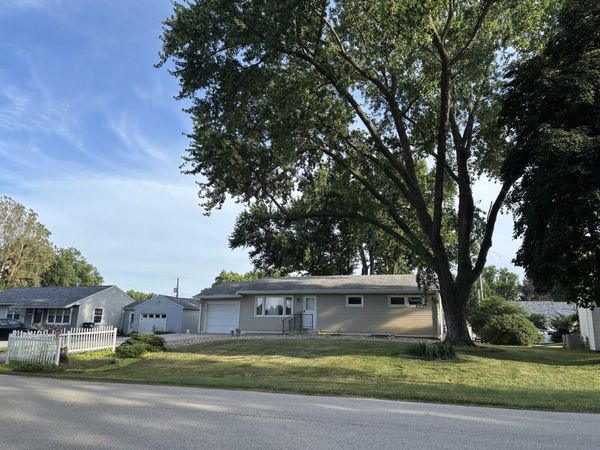 Moline, IL 61265