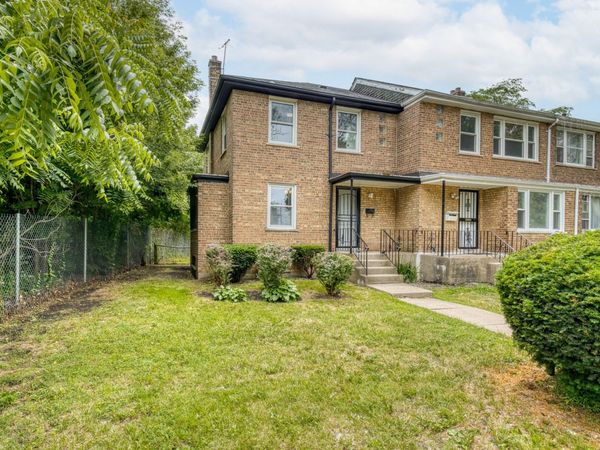 521 E 109th Street , Chicago, IL 60628