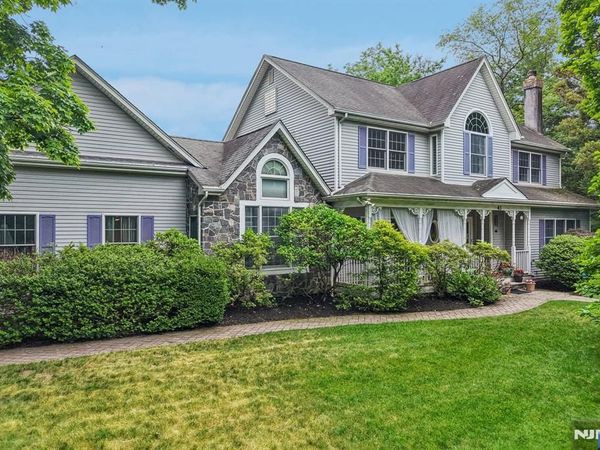 43 N Pleasant Avenue, RIDGEWOOD, NJ 07450