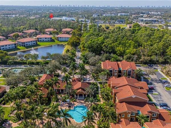 1105 Reserve CT, Unit 305, NAPLES, FL 34105