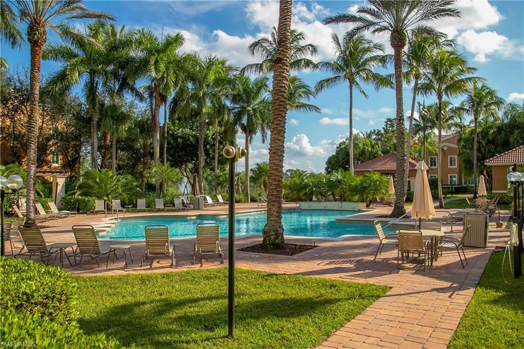 1105 Reserve Ct, Unit 305, Naples, FL 34105 Photo