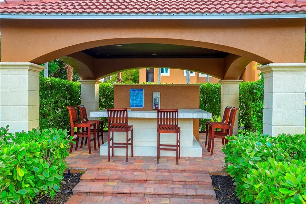 1105 Reserve Ct, Unit 305, Naples, FL 34105 Photo