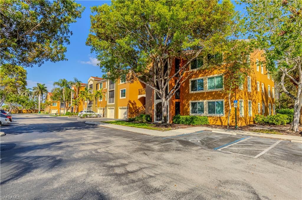 1105 Reserve Ct, Unit 305, Naples, FL 34105 Photo