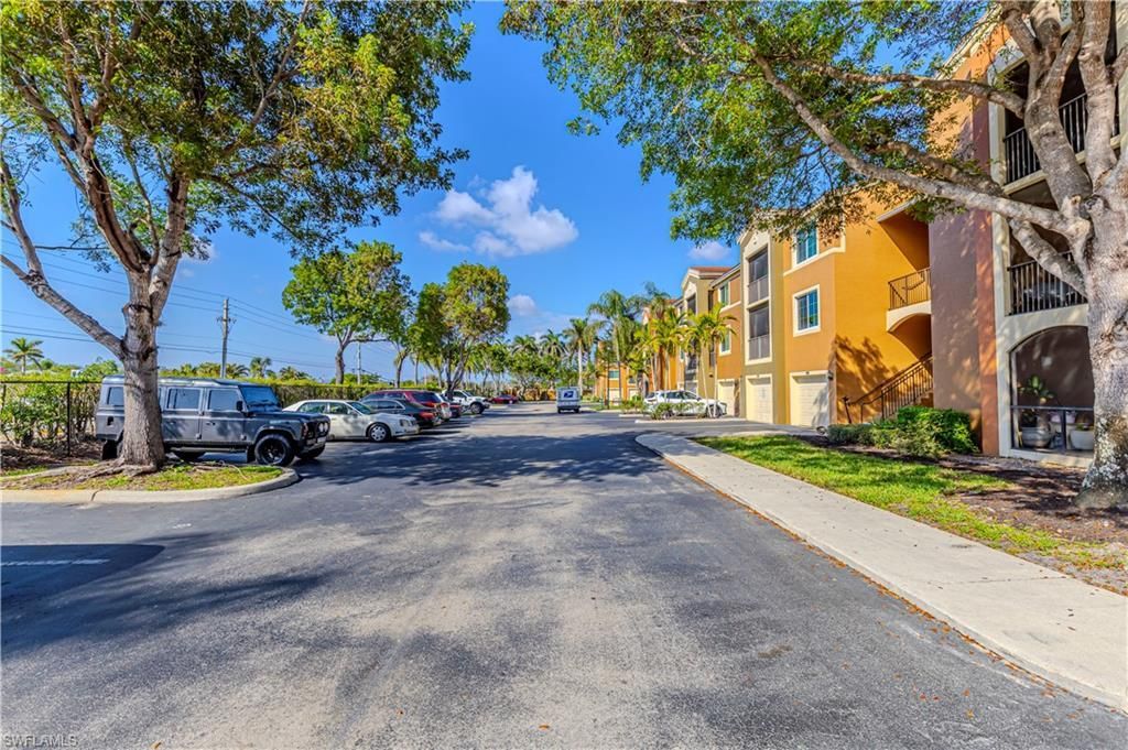 1105 Reserve Ct, Unit 305, Naples, FL 34105 Photo