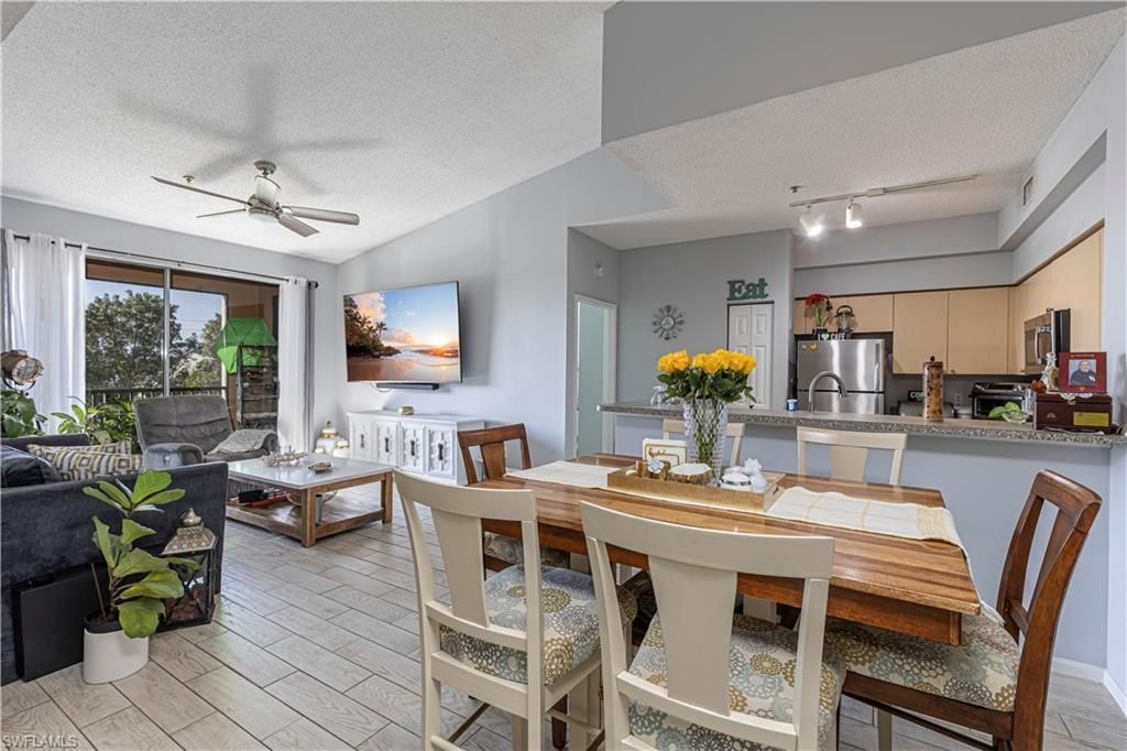 1105 Reserve Ct, Unit 305, Naples, FL 34105 Photo