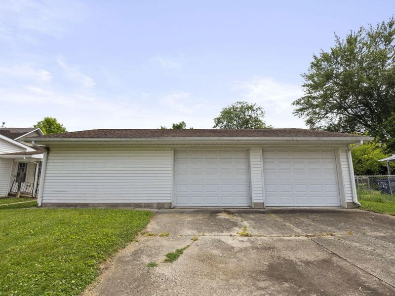 175 S 5th Street, Newark, OH 43055 Photo 49
