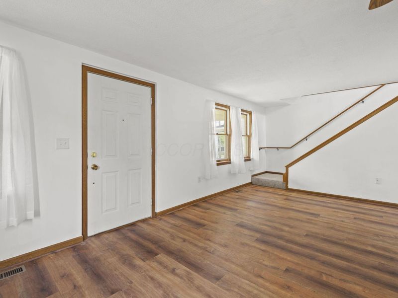 175 S 5th Street, Newark, OH 43055 Photo 5