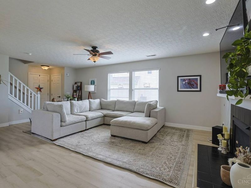 289 Hennepin Drive, Maineville, OH 45039 Photo 6
