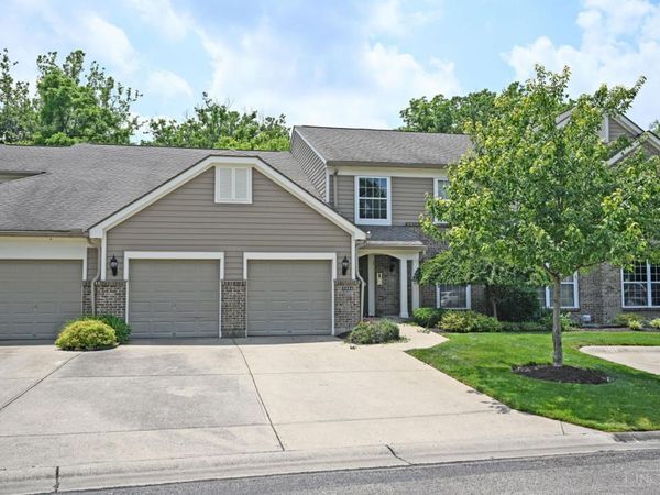 5884 Stonebridge Circle Way, Unit 101, Miami Twp, OH 45150