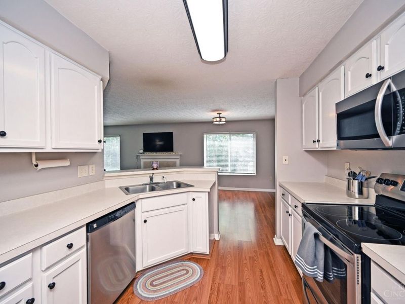 5884 Stonebridge Circle Way, Unit 101, Miami Twp, OH 45150 Photo 19