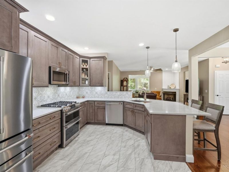 1801 Traverse Creek Drive, Unit 1801D, Miami Twp, OH 45150 Photo 13