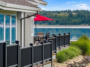 6591 NE North Shore Road , Belfair, WA 98528