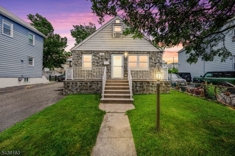 50 Ernest St Nutley, NJ 