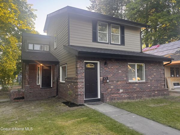 1001 N 6TH ST, Coeur d'Alene, ID 83814
