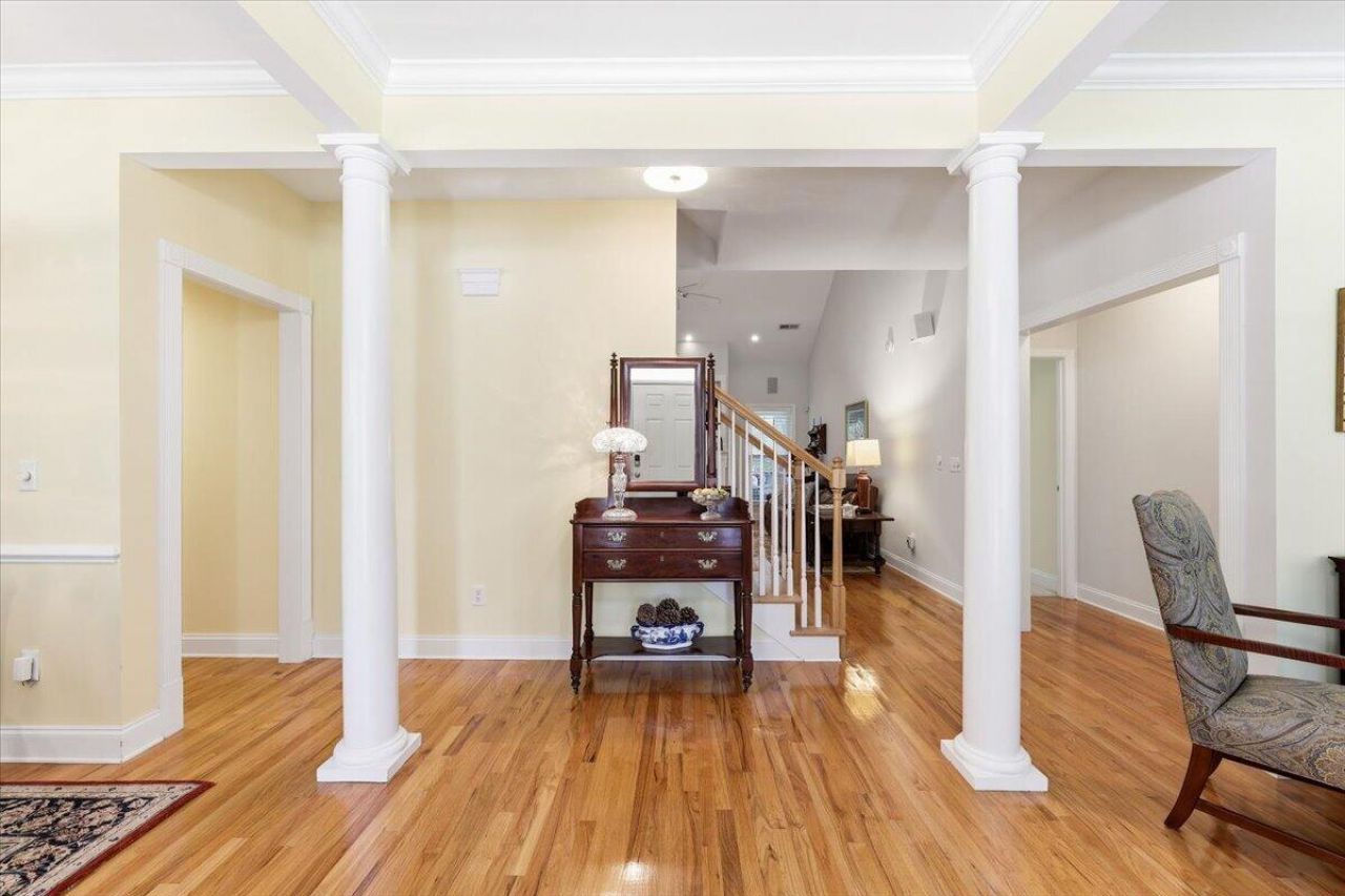 5560 Indigo Fields Boulevard Photo 10