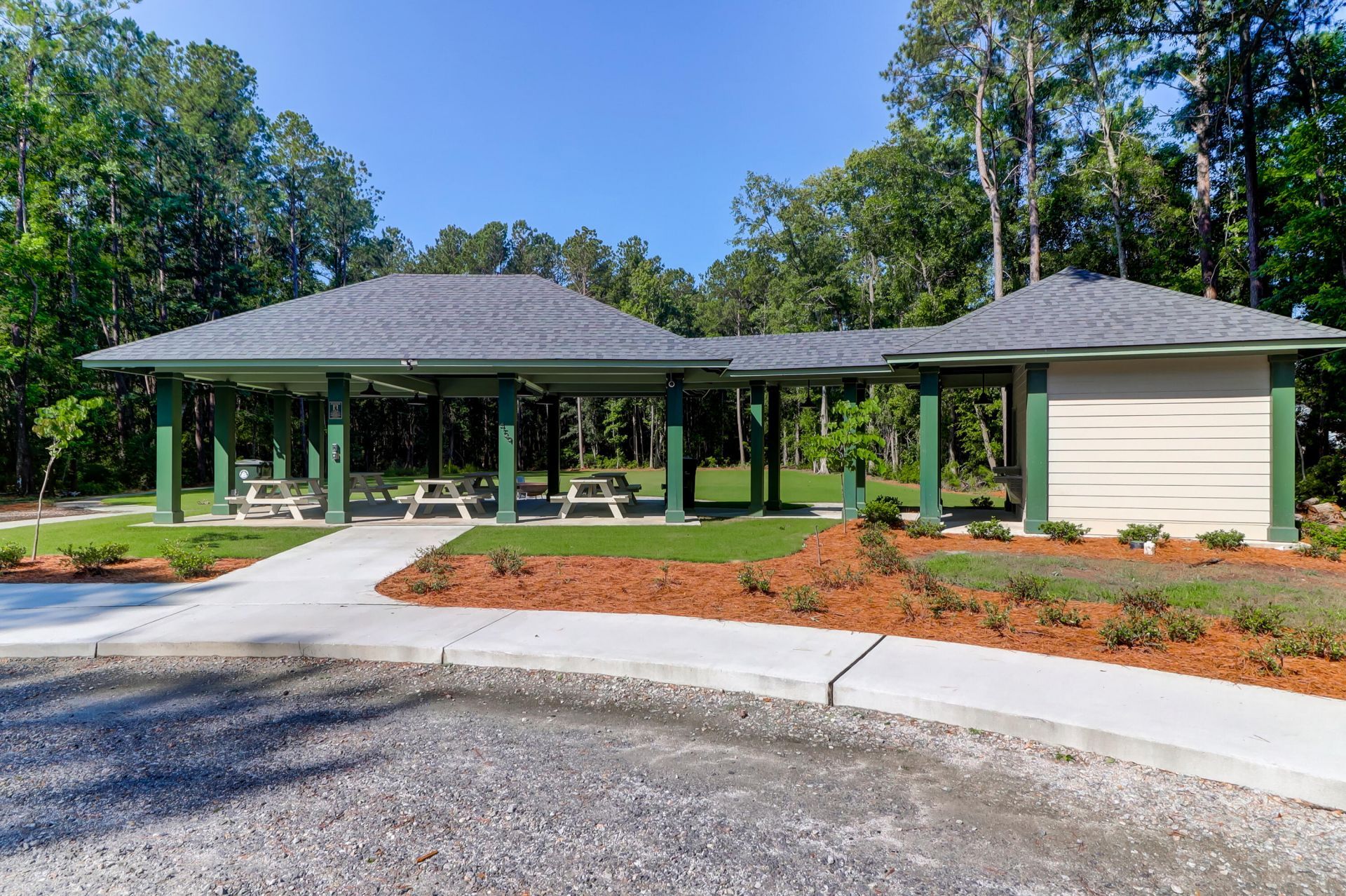 114 Carriage Hill Place Photo 34