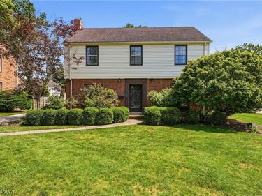 105 Ridgewood Drive, Boardman, OH 44512