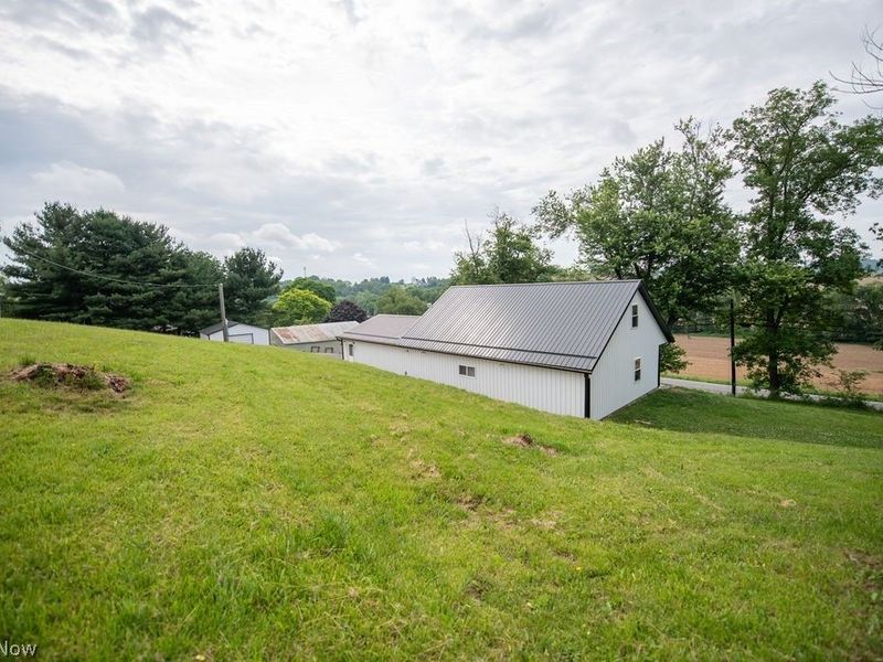 2925 State Route 516 NW, Dover, OH 44622 Photo 4