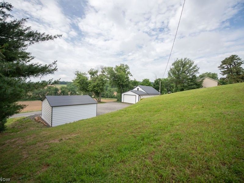 2925 State Route 516 NW, Dover, OH 44622 Photo 5