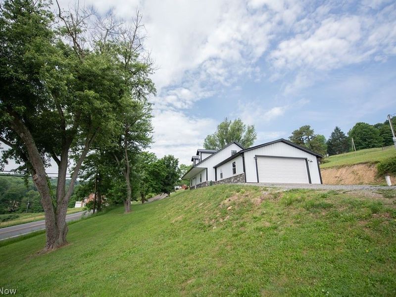 2925 State Route 516 NW, Dover, OH 44622 Photo 6