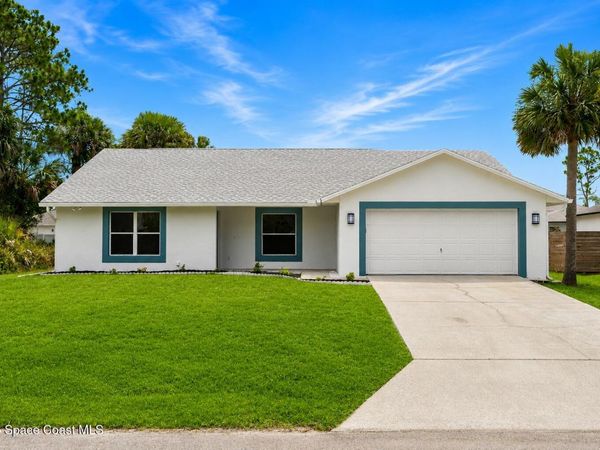 709 Haryestor Avenue SW, Palm Bay, FL 32908