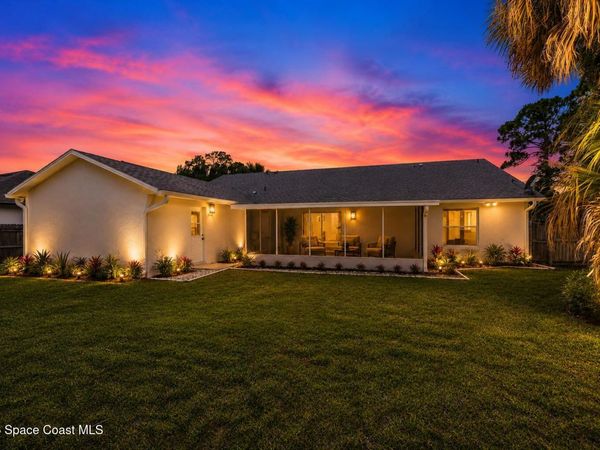 709 Haryestor Avenue SW, Palm Bay, FL 32908