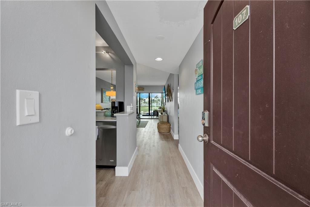 803 River Point Dr , Unit 107B, Naples, FL 34102 Photo