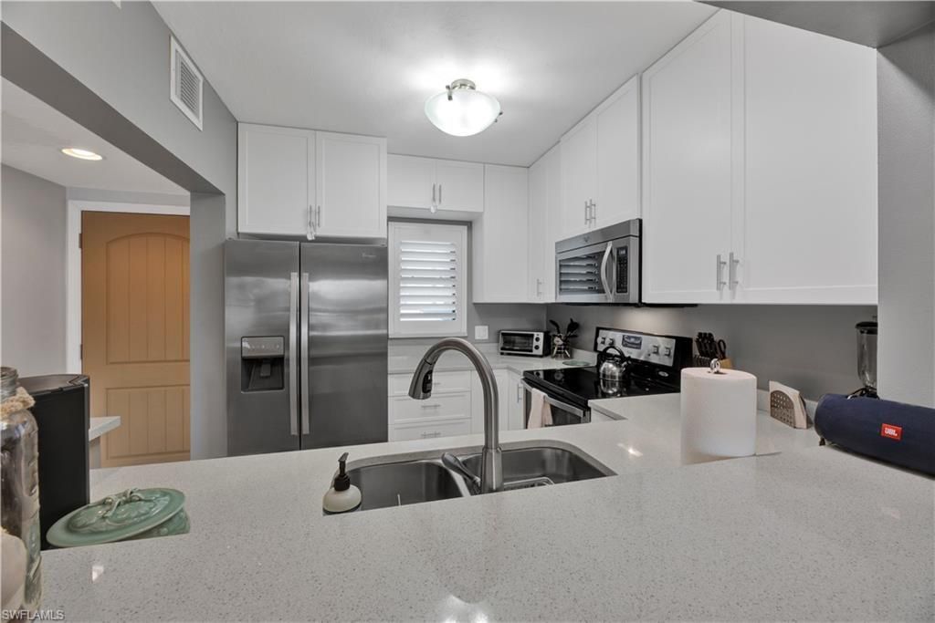 803 River Point Dr , Unit 107B, Naples, FL 34102 Photo