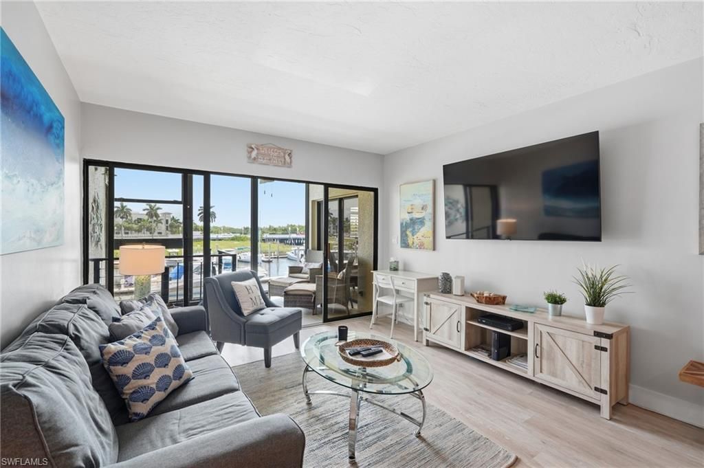 803 River Point Dr, Unit 107B, Naples, FL 34102 Photo
