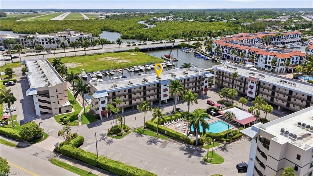 803 River Point Dr, Unit 107B, Naples, FL 34102 Photo