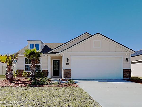 15662 CHIR PINE Drive, Jacksonville, FL 32218