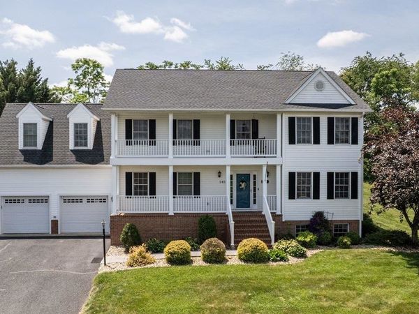 245 NORTHVIEW DR, DAYTON, VA 22821