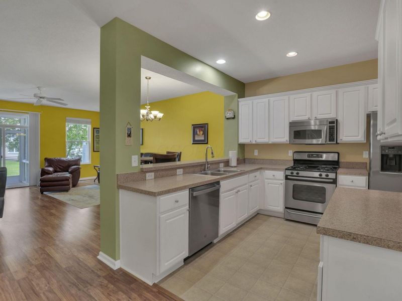 3957 Spectacle Drive , Columbus, OH 43230 Photo 20
