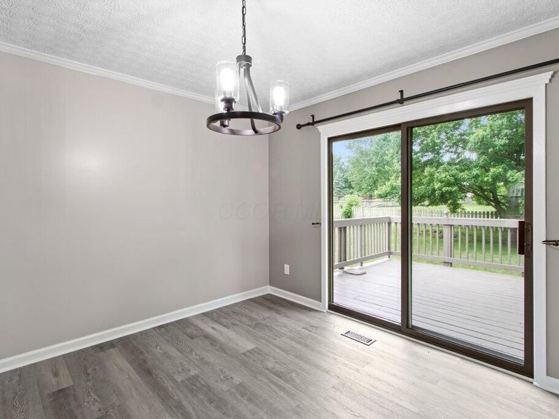 8959 Holquest Drive, Lewis Center, OH 43035 Photo 14
