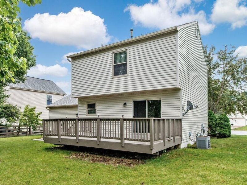 8959 Holquest Drive, Lewis Center, OH 43035 Photo 31