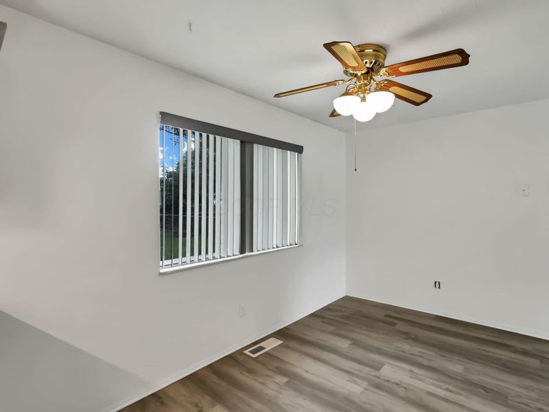 4949 Talbert Drive, Columbus, OH 43232 Photo 10