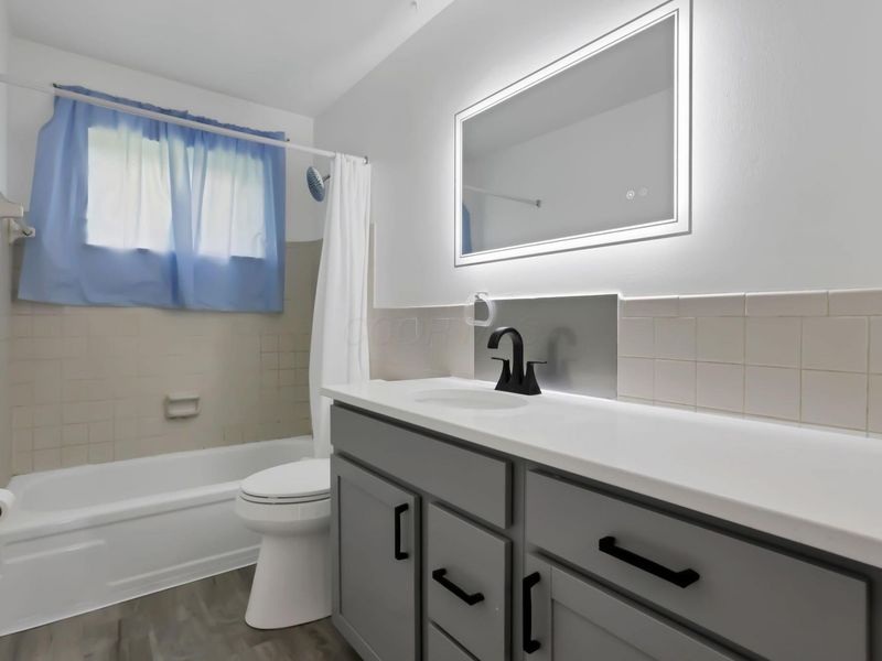 4949 Talbert Drive, Columbus, OH 43232 Photo 18