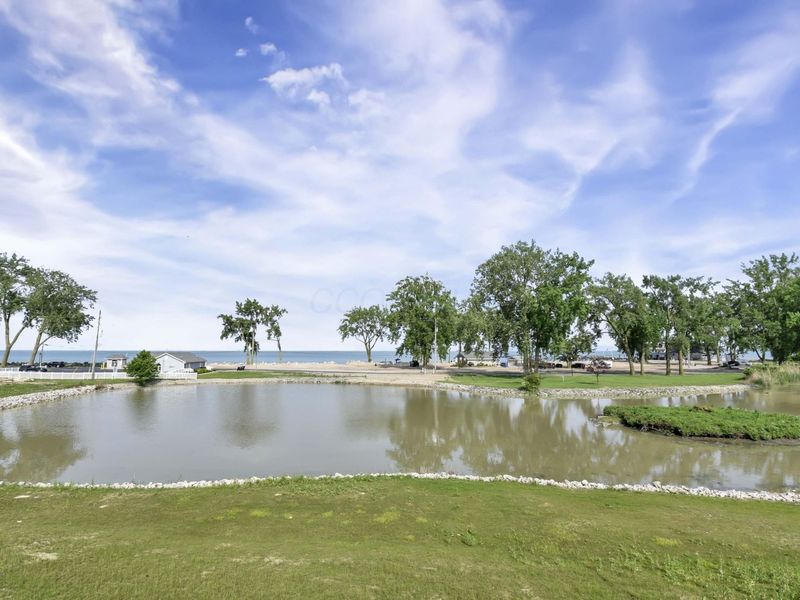 10850 E Bayshore Road , Unit Cardinal B, Marblehead, OH 43440 Photo 10