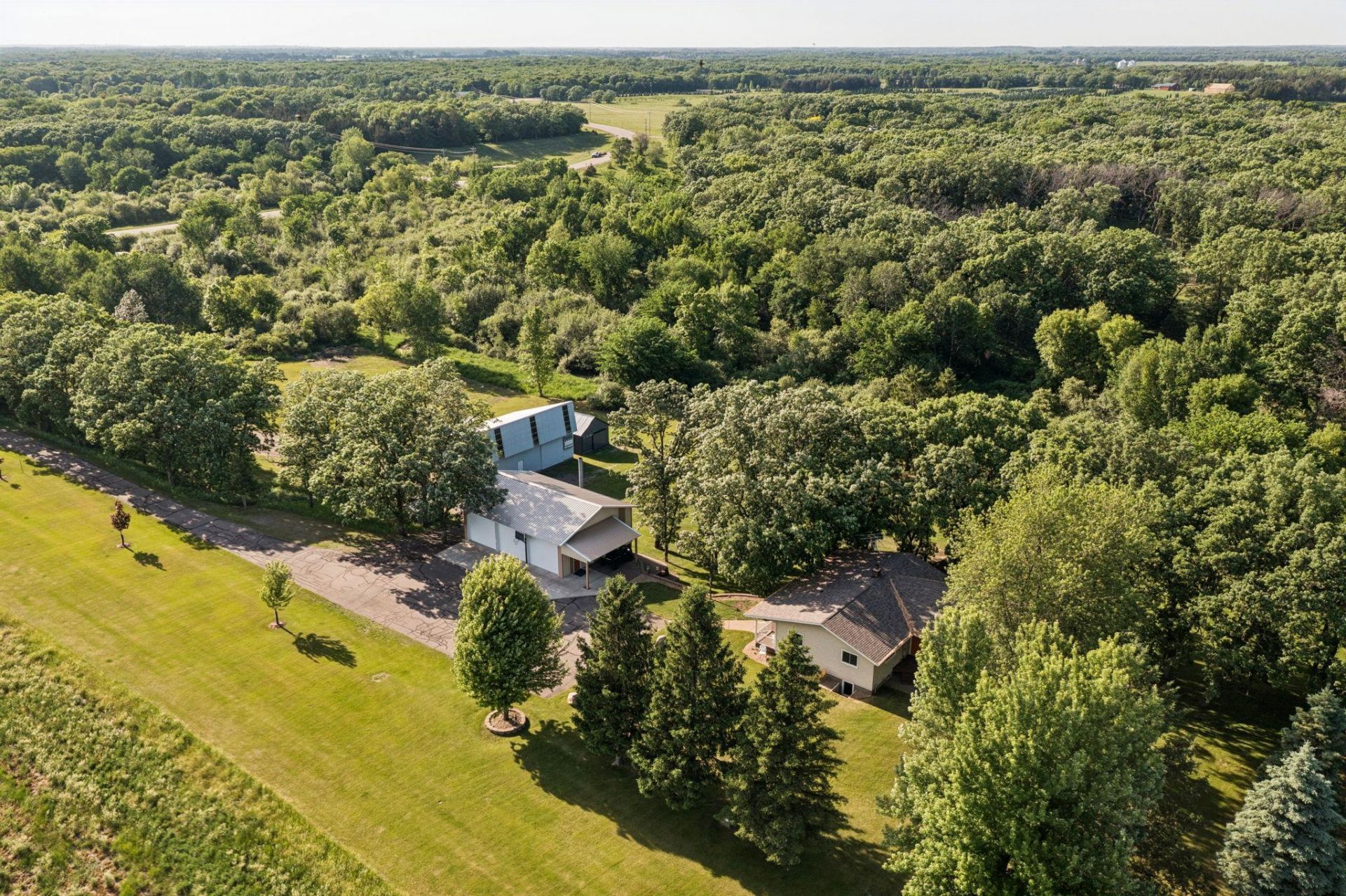 6897 95th Avenue SE, Clear Lake, MN 55319