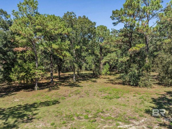 19275 County Road 8, Gulf Shores, AL 36542