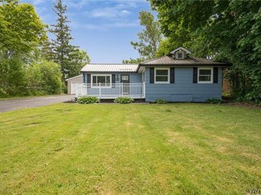 2605 Hakanaw Avenue , Hamburg, NY 14075
