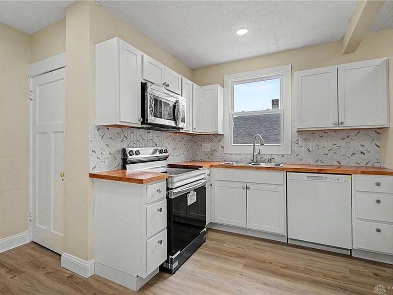 2041 Mayfair Road, Dayton, OH 45405 Photo 20
